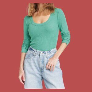 Universal Thread - Women's Ribbed Long Sleeve Scoopneck T-Shirt - Green - XL
